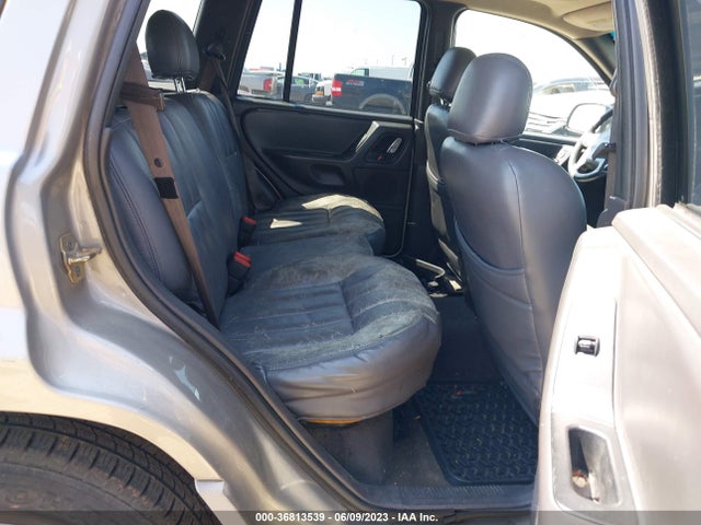 2000 JEEP GRAND CHEROKEE LAREDO VIN: 1J4G248S4YC360852