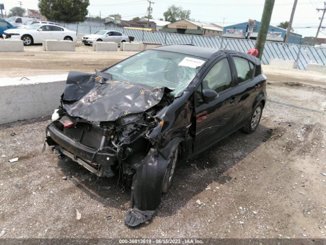 JTDKDTB34E1069233 Toyota Prius C One