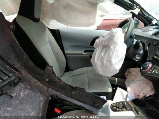 JTDKDTB34E1069233 Toyota Prius C One