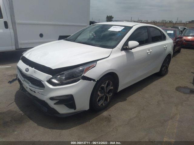 3KPF24ADXKE137910 KIA Forte Lxs