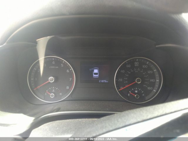 3KPF24ADXKE137910 KIA Forte Lxs