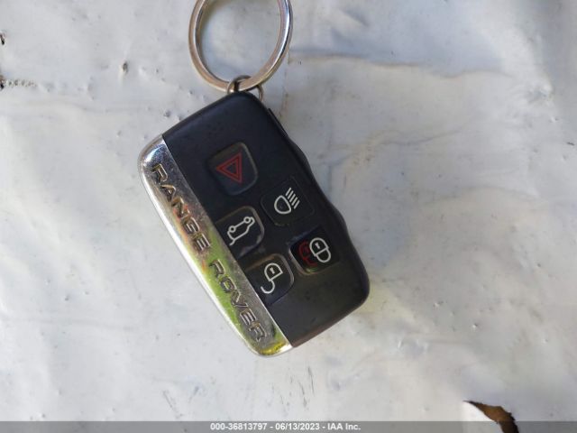 SALYL2RV4JA742460 Land Rover Range Rover Velar R-dynamic Se