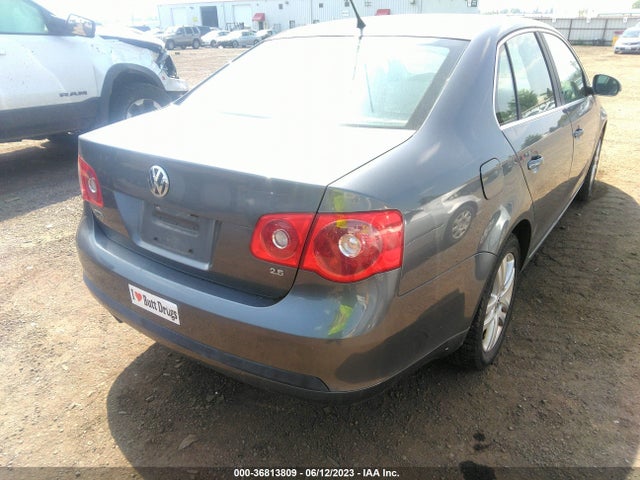 2007 VOLKSWAGEN JETTA SEDAN WOLFSBURG EDITION VIN: 3VWEF71K17M193003