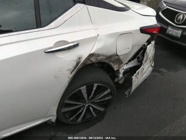 1N4BL4FVXKC209912 Nissan Altima 2.5 Platinum