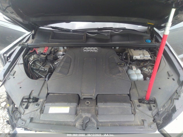 WA1LAAF72JD005886 Audi Q7 Premium Plus