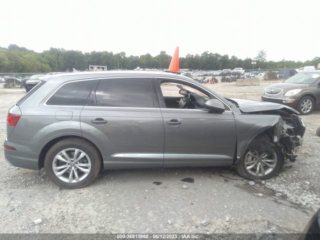 WA1LAAF72JD005886 Audi Q7 Premium Plus