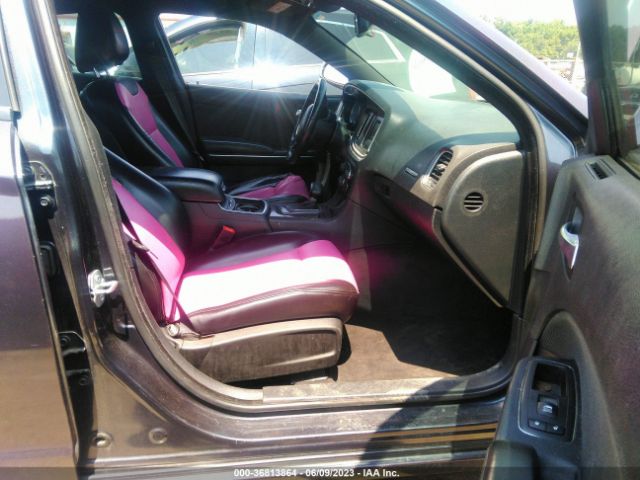 2C3CDXBG5GH121315 Dodge Charger Se