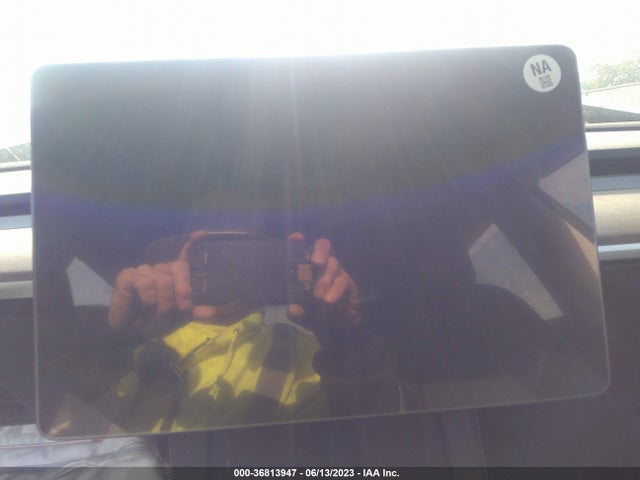 Tesla Model 3 Performance 2023 5YJ3E1EC1PF484666 Image 15