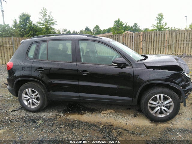 WVGAV7AX7HK036757 Volkswagen TIGUAN S