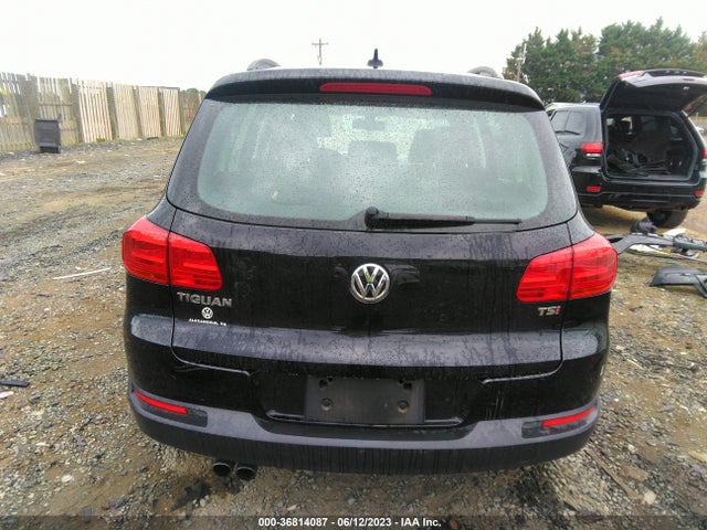 WVGAV7AX7HK036757 Volkswagen TIGUAN S