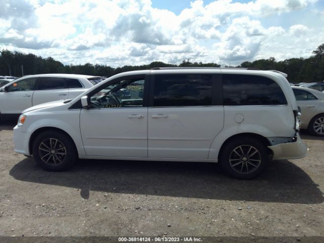 2C4RDGCG9HR800942 Dodge Grand Caravan Sxt