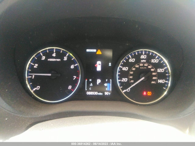 JA4AZ3A35JZ015282 Mitsubishi Outlander Se