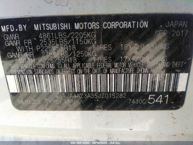 JA4AZ3A35JZ015282 Mitsubishi Outlander Se