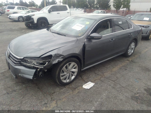 1VWBA7A30JC050160 Volkswagen Passat 2.0t Se