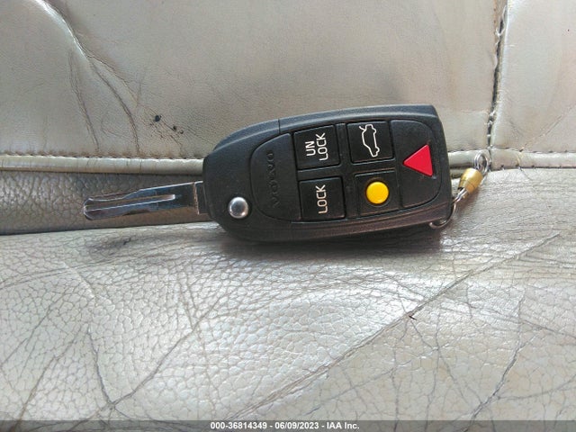 2004 VOLVO XC90 VIN: YV1CM59H741079488