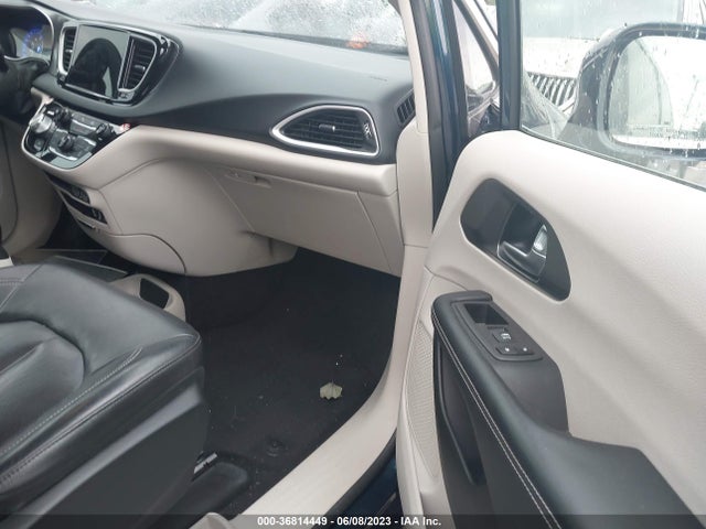 2C4RC1BG2NR128381 Chrysler Pacifica Touring L
