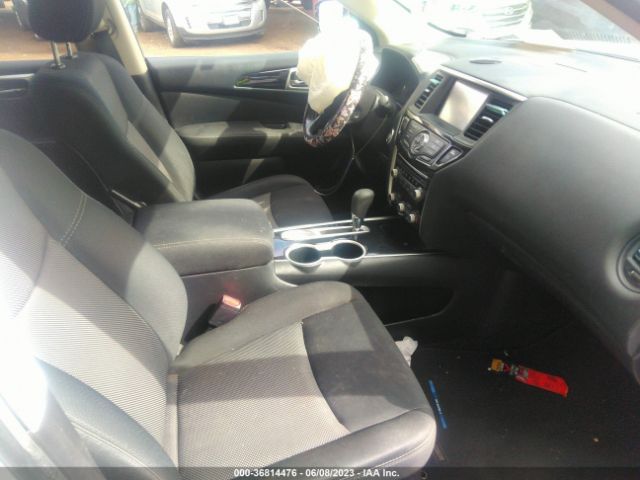 5N1DR2MN0HC685633 Nissan Pathfinder S