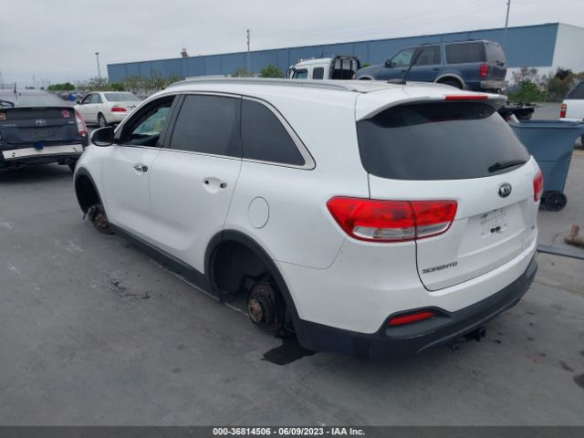 5XYPG4A51GG097015 KIA SORENTO LX