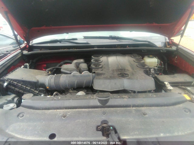 Toyota 4RUNNER SR5 2018 JTEBU5JR6J5541156 Image 15