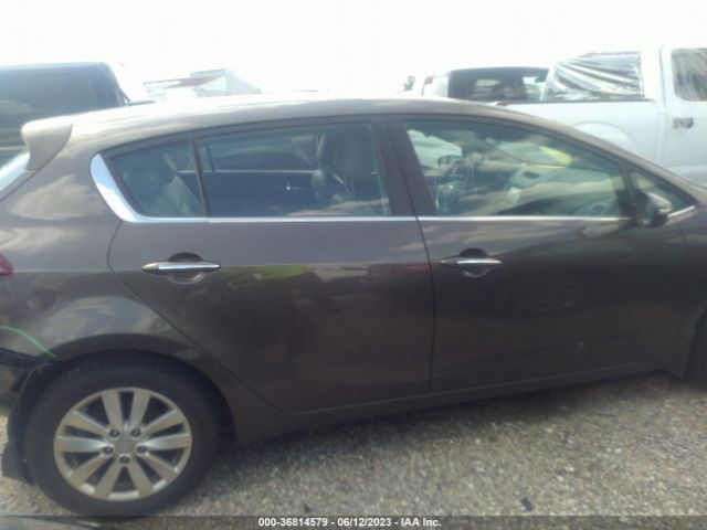 KNAFX5A81E5172603 KIA Forte 5-door Ex
