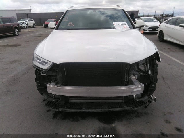 WA1EFCFS0FR012159 Audi Q3 2.0t Premium Plus