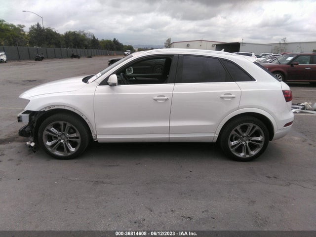 WA1EFCFS0FR012159 Audi Q3 2.0t Premium Plus