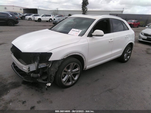 WA1EFCFS0FR012159 Audi Q3 2.0t Premium Plus