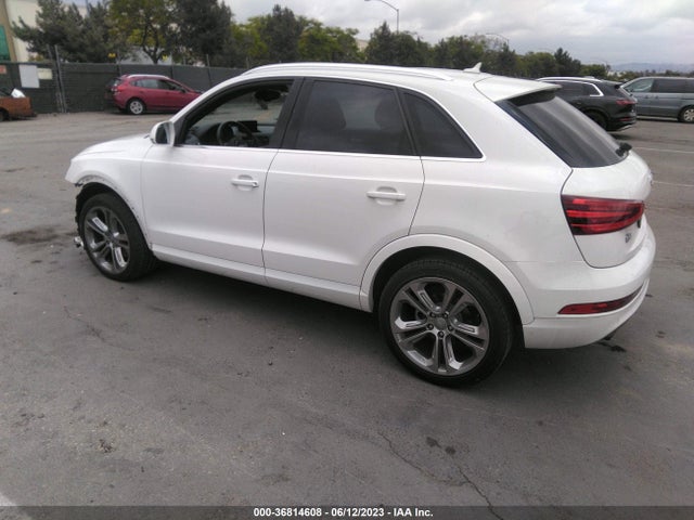 WA1EFCFS0FR012159 Audi Q3 2.0t Premium Plus