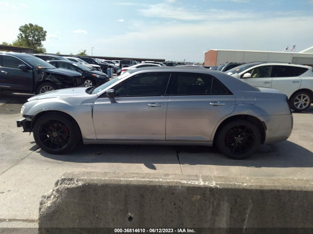 Chrysler 300 Limited 2018 2C3CCAEG9JH148620 Image 14