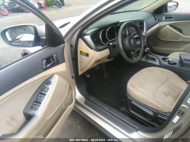 KNAGM4A70F5580445 KIA Optima Lx