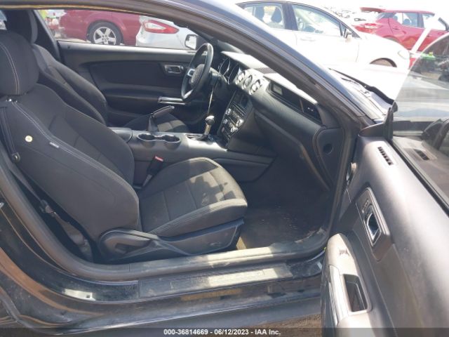 1FA6P8AM4G5283852 Ford Mustang V6