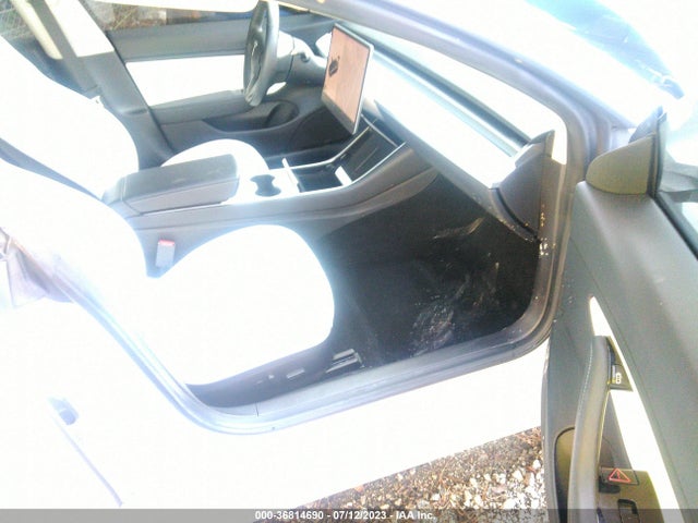 Tesla Model 3 Range 2019 5YJ3E1EA9KF402979 Image 5
