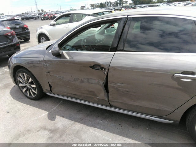 WAUGMAF47LA073624 Audi A4 PREMIUM