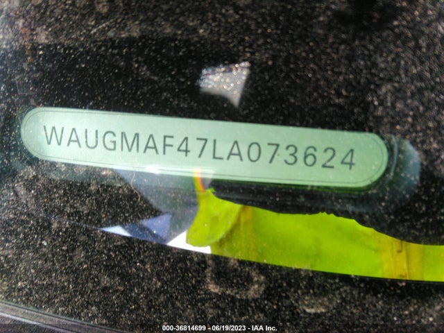 WAUGMAF47LA073624 Audi A4 PREMIUM