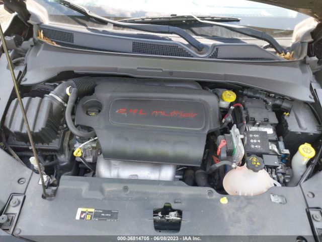 3C4NJDCB6JT396950 Jeep Compass Limited