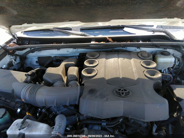 Toyota 4RUNNER SR5 2019 JTEBU5JR1K5683366 Image 11