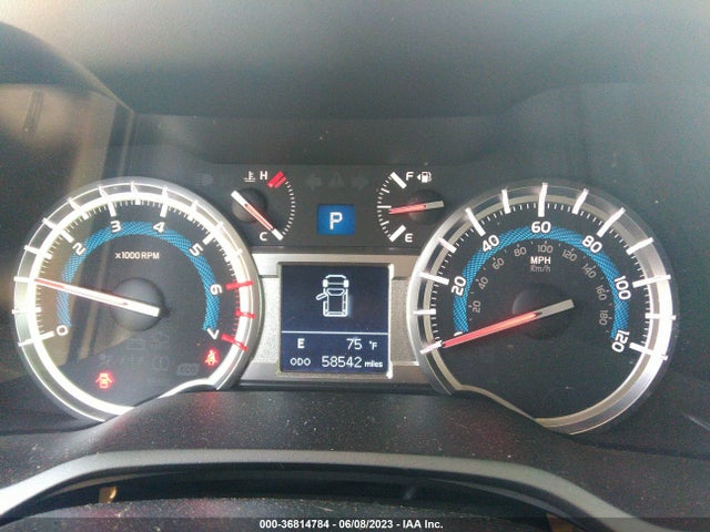 Toyota 4RUNNER SR5 2019 JTEBU5JR1K5683366 Image 8