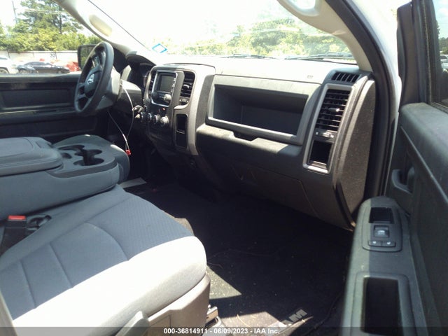 1C6RR6FG4KS627996 RAM 1500 Classic Tradesman