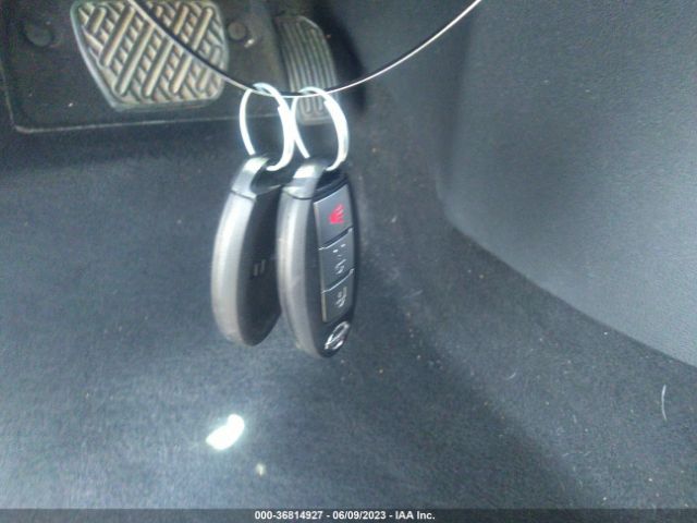 JN8AF5MR1HT704537 Nissan Juke Sv