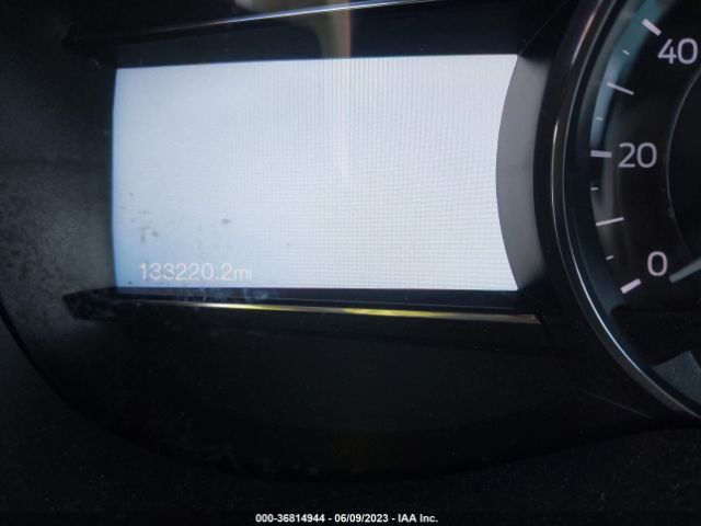 1FM5K7D82GGD27165 Ford EXPLORER XLT