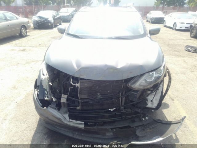 JN1BJ1CP4HW002351 Nissan Rogue Sport Sv