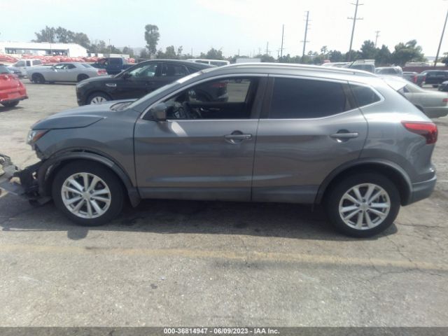 JN1BJ1CP4HW002351 Nissan Rogue Sport Sv