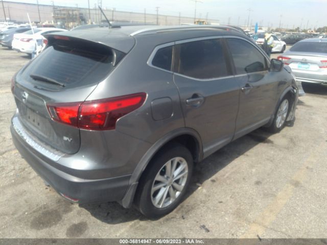 JN1BJ1CP4HW002351 Nissan Rogue Sport Sv