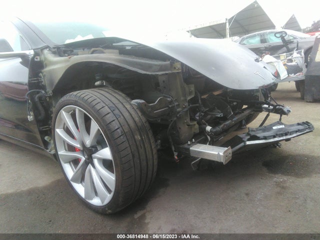 Tesla Model 3 Long Range/performance 2019 5YJ3E1EBXKF231507 Image 6