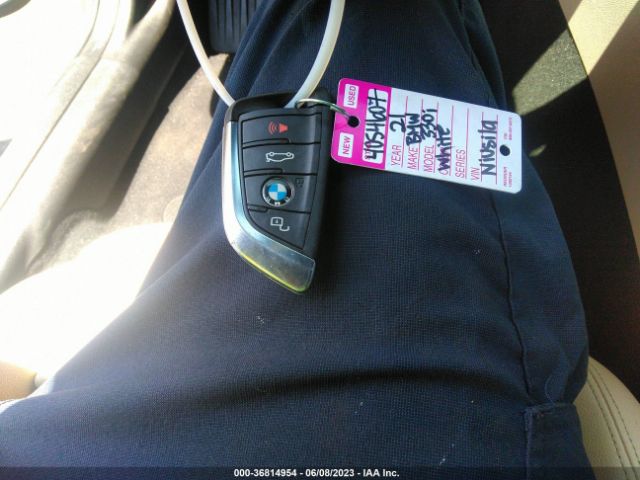 3MW5R1J03M8C06275 BMW 3 Series 330i