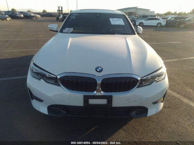 3MW5R1J03M8C06275 BMW 3 Series 330i
