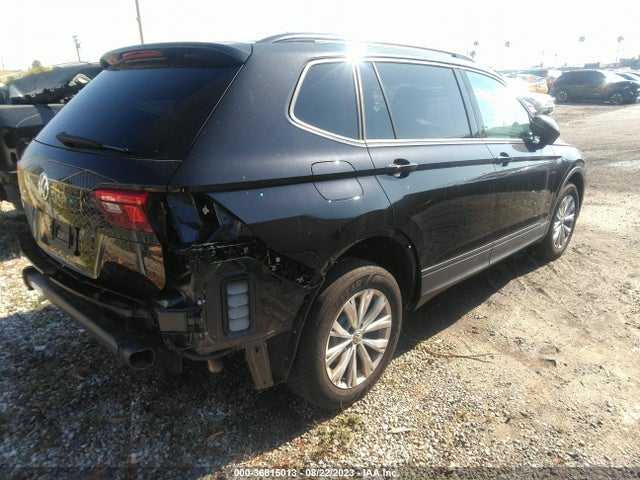 3VV1B7AX1KM193702 Volkswagen TIGUAN S