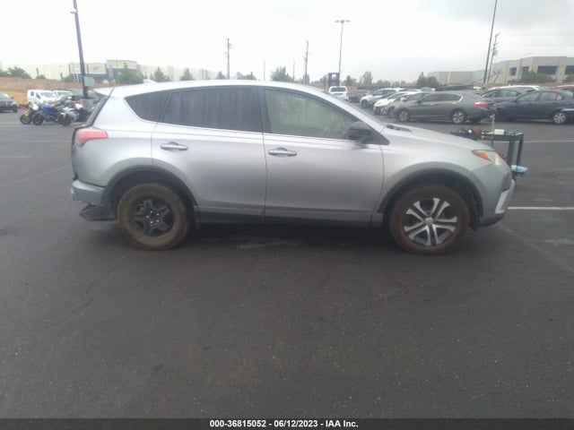 Toyota RAV4 LE 2018 JTMZFREV6JJ181793 Image 14