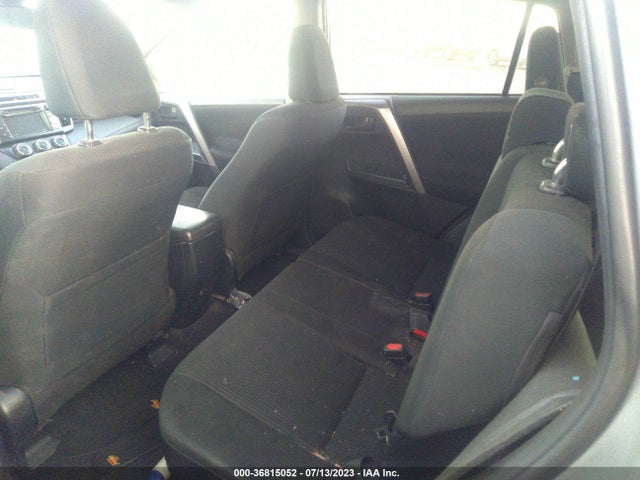 Toyota RAV4 LE 2018 JTMZFREV6JJ181793 Image 8