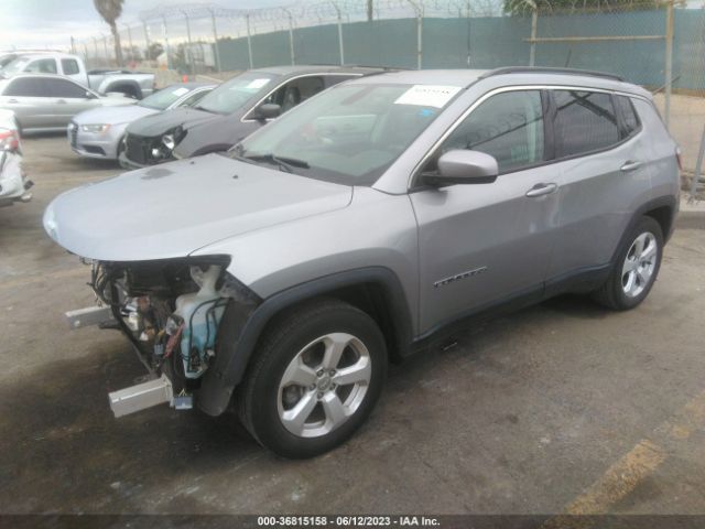 3C4NJCBB2KT809377 Jeep Compass Latitude